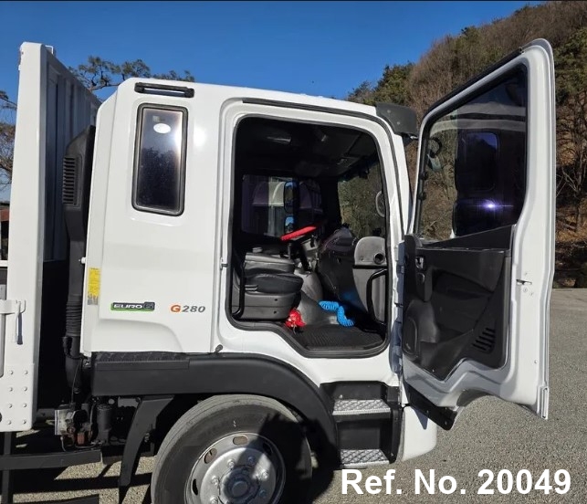  Hyundai / Mega Trucks Stock No. 20049